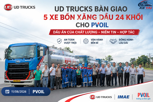 UD Trucks bàn giao 5 xe bồn 24 khối cho PVOIL